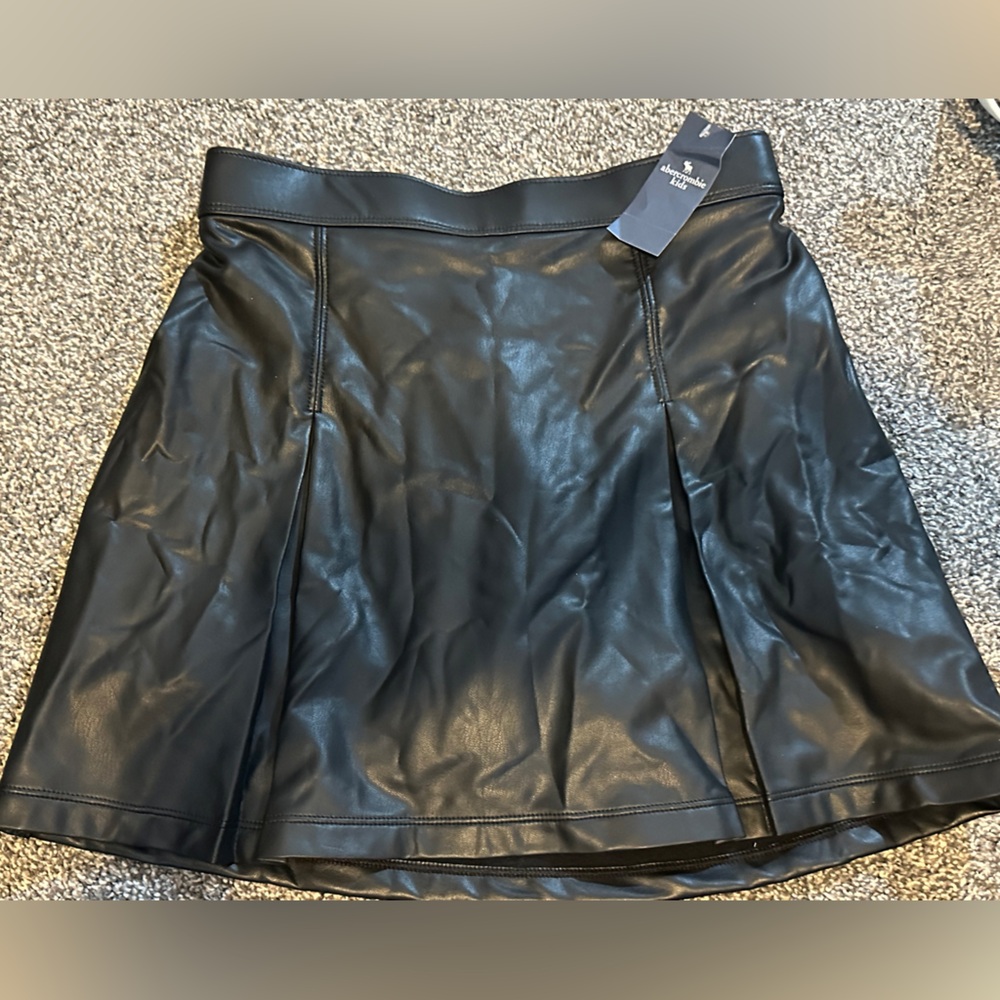 Abercrombie & Fitch Black Leather Skirt NWT